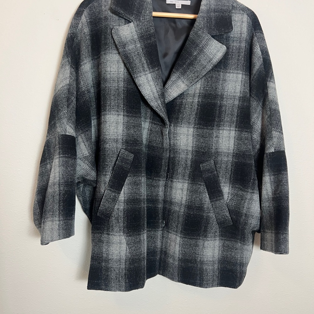GAP Oversized Plaid Coat Versatile | Women’s Size Medium